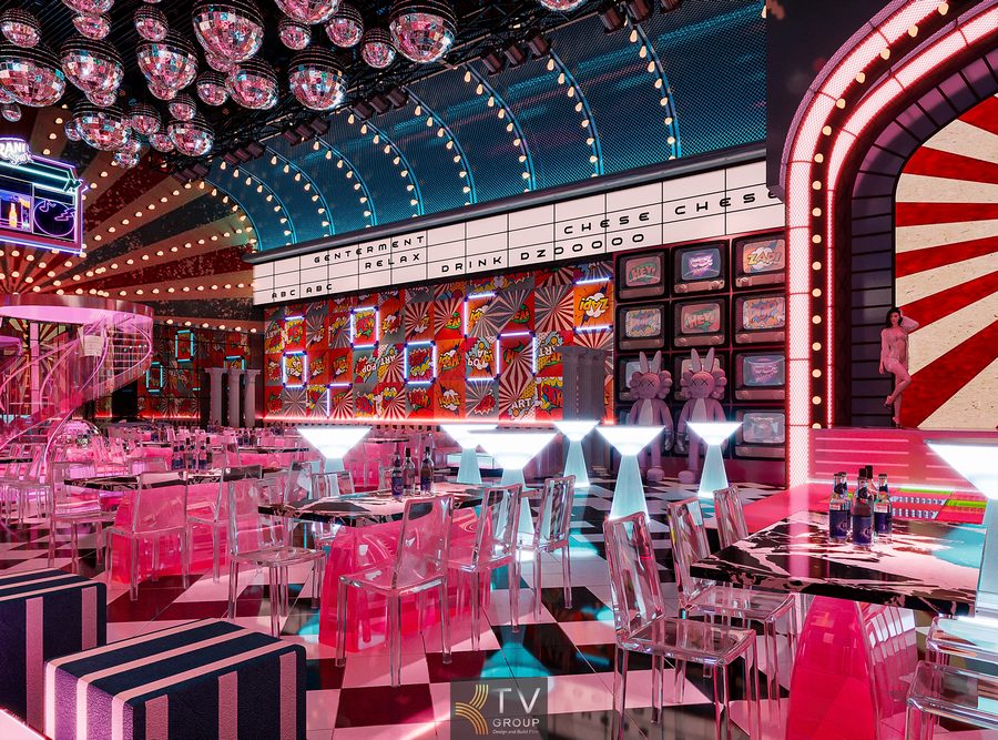 Không gian 600–1.200m² cho mô hình Bar Lounge Beer Disco mạnh, đủ không gian tách khu ăn – bar – VIP – sân khấu – dance.  Không gian diện tích 1.500m² cho mô hình Signature Bar Lounge Disco siêu lớn, phù hợp trung tâm thành phố hoặc khu phức hợp giải trí.  Thiết kế bar trung tâm dạng đảo với vật liệu đá – kính – inox mạ màu, tăng thẩm mỹ và hiệu quả phục vụ giờ cao điểm. 