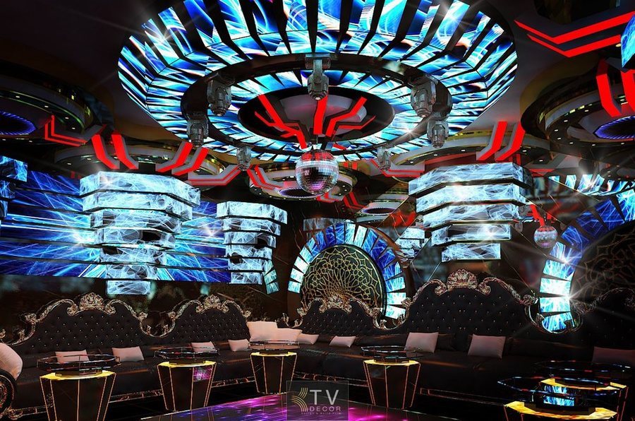 Không gian KTV Karaoke tại Long Xuyên – An Giang được thiết kế theo chủ đề đại dương vũ trụ lạ mắt, sử dụng màn hình LED trần và tường sống động, tạo cảm giác cuốn hút và đẳng cấp.