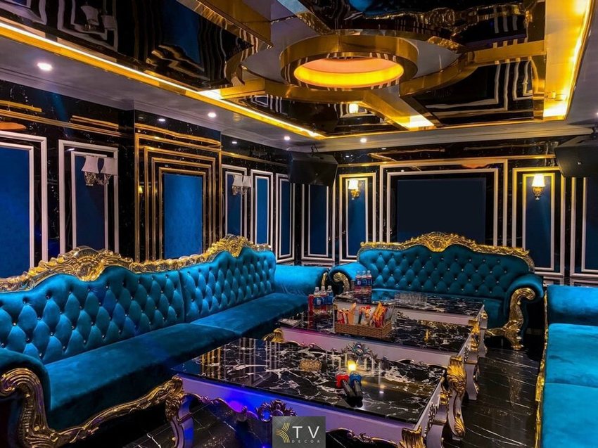 Trang trí tường karaoke bằng vật liệu cách âm tại Bạc Liêu Thiết kế thi công mặt tiền karaoke KTV nổi bật tại Bạc Liêu