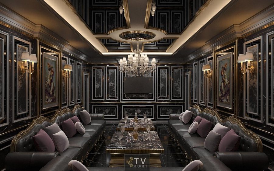 Thiết kế thi công sảnh KTV Karaoke tại Cần Thơ với phong cách futuristic độc đáo, ánh sáng LED tím ấn tượng và chi tiết trang trí sáng tạo, mang đến không gian đón khách đầy cuốn hút.