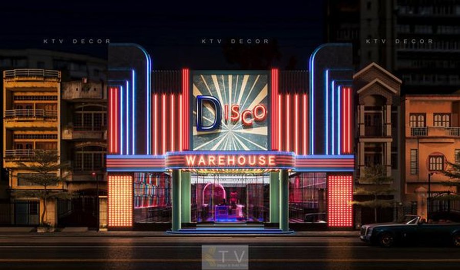 Mặt tiền Lounge Disco sử dụng ánh sáng neon rực rỡ, tạo hiệu ứng thị giác mạnh và thu hút khách từ xa. Thiết kế nhấn mạnh bảng hiệu Disco lớn và phối màu retro hiện đại, phù hợp mô hình giải trí về đêm.
