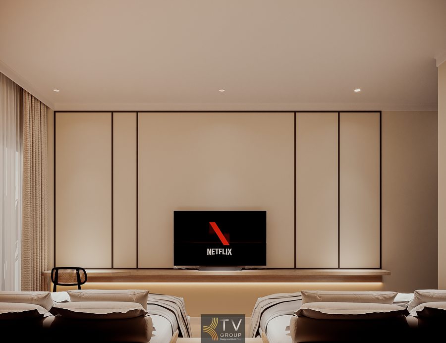 thiết kế phòng khách sạn đôi phong cách tối giản với hệ tủ liền mạch, kệ tivi treo tường và ánh sáng hắt tạo điểm nhấn tinh tế cho không gian không gian phòng khách sạn hai giường hiện đại với nội thất đơn giản, ánh sáng vàng dịu nhẹ và bố cục cân đối mang lại sự tiện nghi và thẩm mỹ cao 