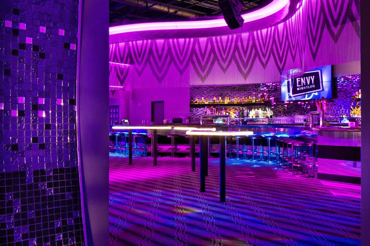 Tham khảo thiết kế nội thất quán Bar Club Envy Night Club 4