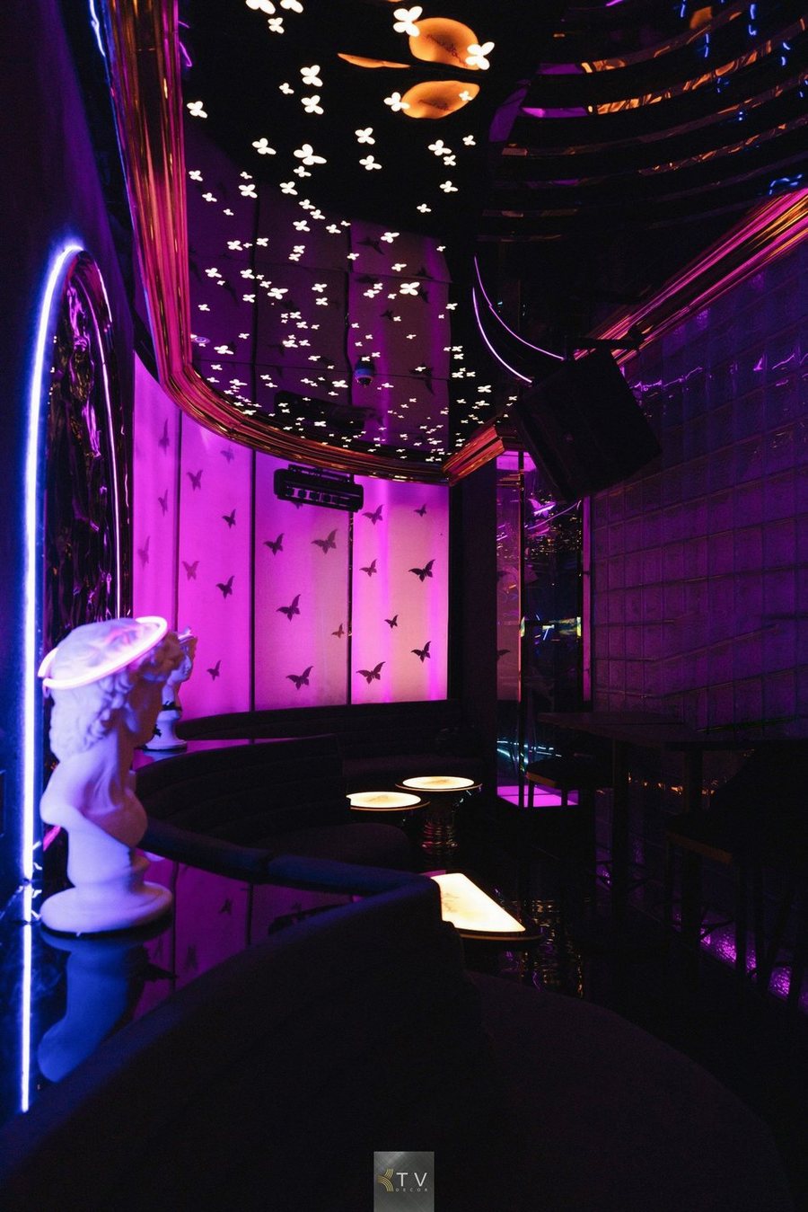 KTV DECOR - Hotline : 0823997799 - Báo giá thiết kế thi công quán cafe DJ đẹp 17