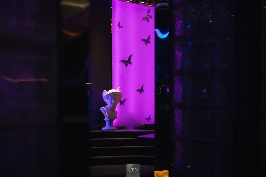 KTV DECOR - Hotline : 0823997799 - Báo giá thiết kế thi công quán cafe DJ đẹp 20