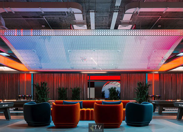 Thiết kế Club BiDa hiện đại với trần LED ma trận và ghế lounge phong cách