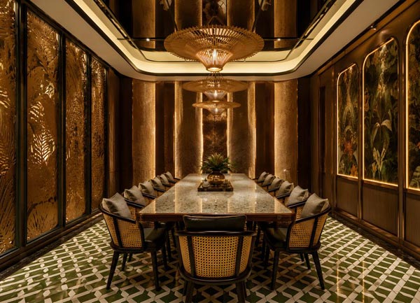 Thiết Kế Thi Công Phòng VIP Nhà Hàng TPHCM Phong Cách Tropical Luxury