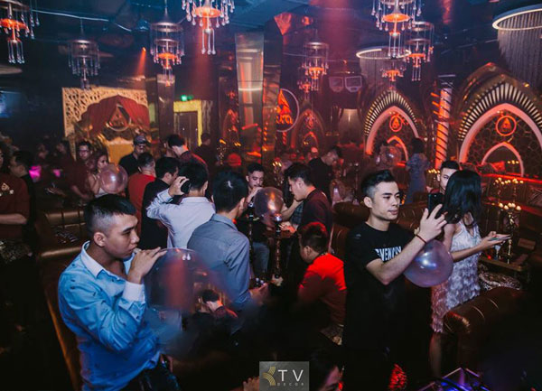 Thiết kế Lounge Bar tại TPHCM